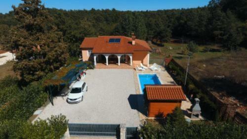 Villa Holiday Home Zahtila