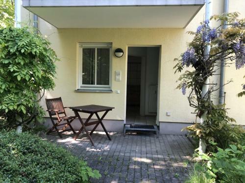 Hostal Apartmenthaus Home24