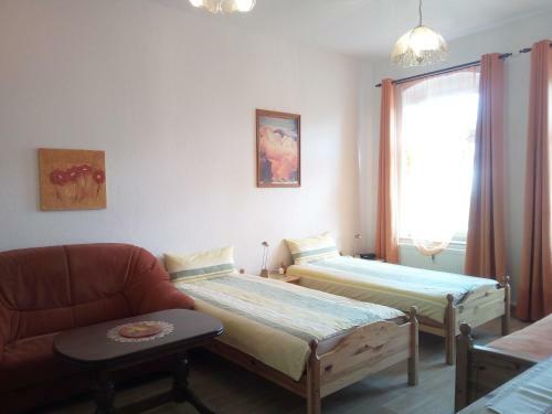 Hostal Arthur Albert Apartment
