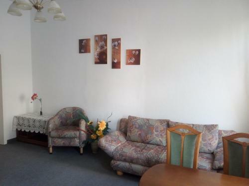 Hostal Arthur Albert Apartment