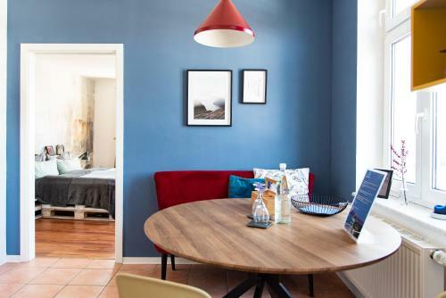 Apartment Mit Industriecharme/ Netflix + Wifi & Zentrumsnah
