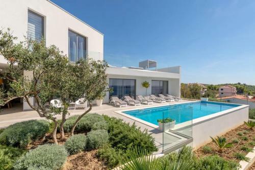 Villa Marvela - Family 4 Bedroom