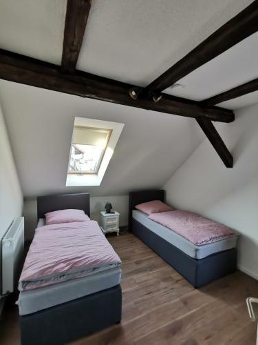 Apartamento Ferienwohnung 130m� Mit Garten
