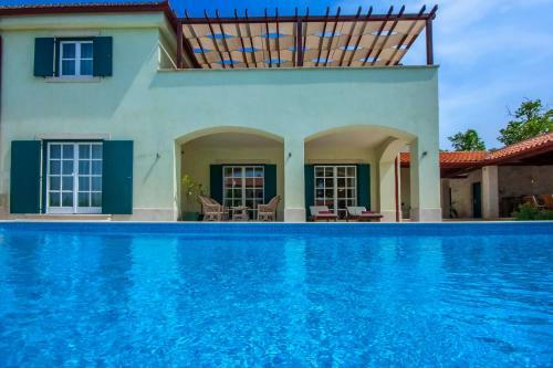 Villa Alma