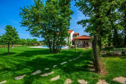 Villa Alma