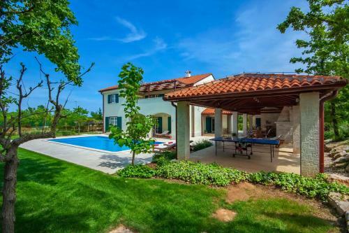 Villa Alma