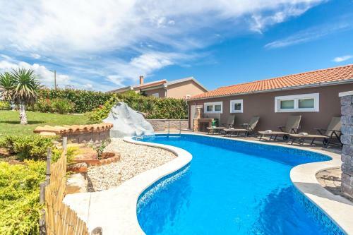 Villa House Tomas With Pool Near Pula
