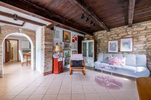 Holiday House Ruba