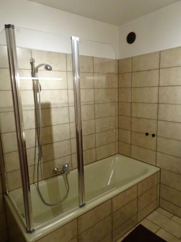 Apartamento Ferienwohnung Heidi Batzlen