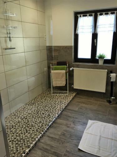 Apartamento Ferienwohnungen Stadtgefl�ster