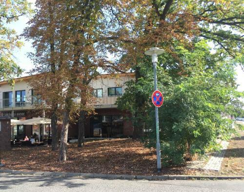 Apartamento Fewobada - Ferienwohnung Am Bahnhof Dallgow