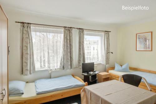Hostal Pension Gp3, Komfortable Zimmer Mit Kochnische Vor Den Toren Berlins