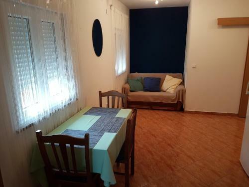 Apartments Eni