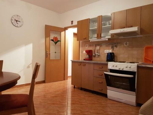Apartments Eni