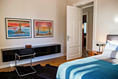 Deluxe Beachfront Apartment Klara, Lovran