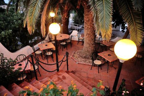 Hotel Hr Costa Rei