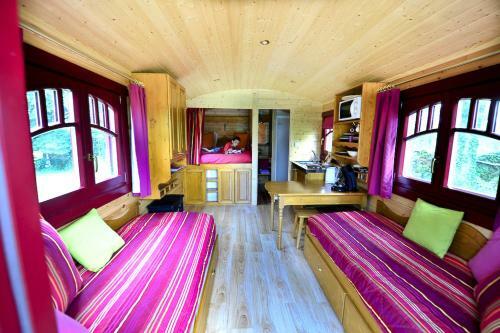 Hostal Les Roulottes Du Petit Gouffre De Padirac