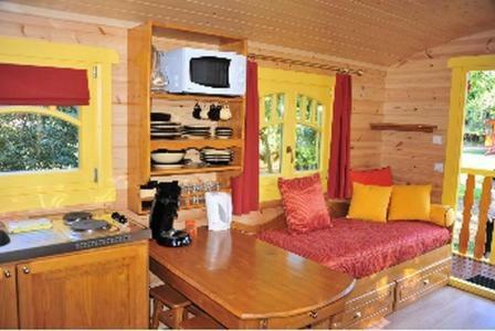 Hostal Les Roulottes Du Petit Gouffre De Padirac