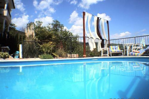 Cozy Apartment In Villa Emily
