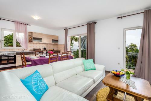 Apartments Rumac