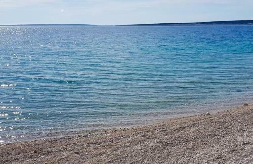 Beach Apartment In Mandre