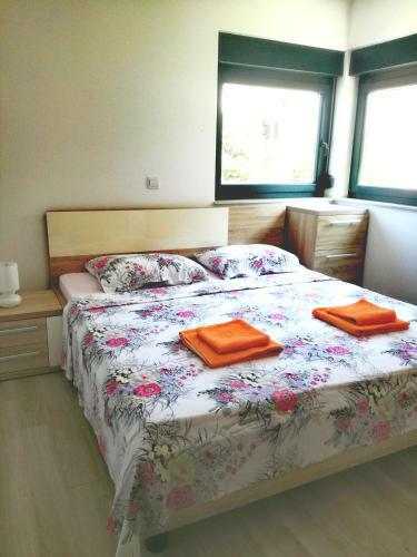 Beach Apartment In Mandre