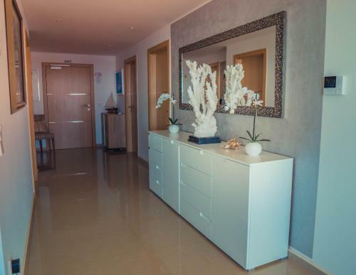 Luxury Apartments White Villa Violeta