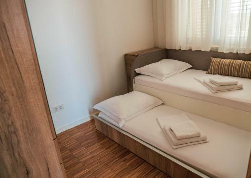Luxury Apartments White Villa Violeta
