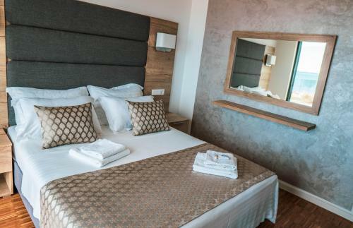 Luxury Apartments White Villa Violeta