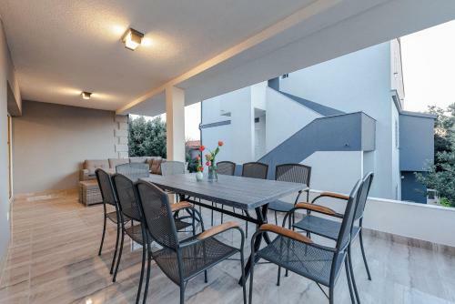 Apartamento Bozi, Luxury House With Jacuzzi