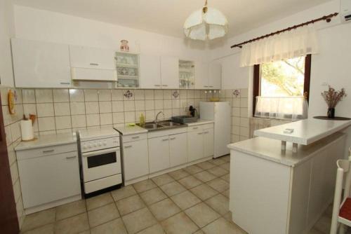 Apartments Besedi?