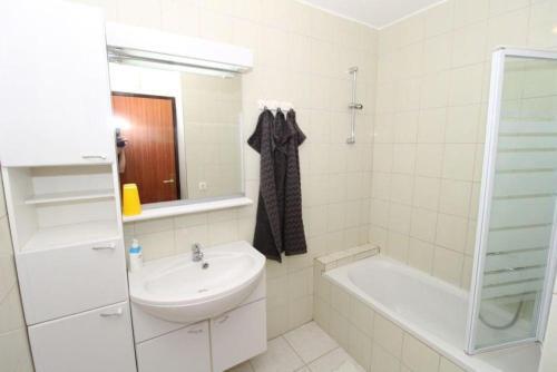 Apartments Besedi?