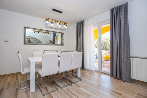 Apartmani Plazibat