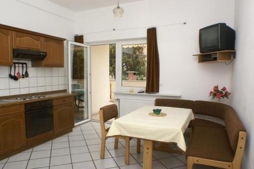 Apartment Mandre 4098d