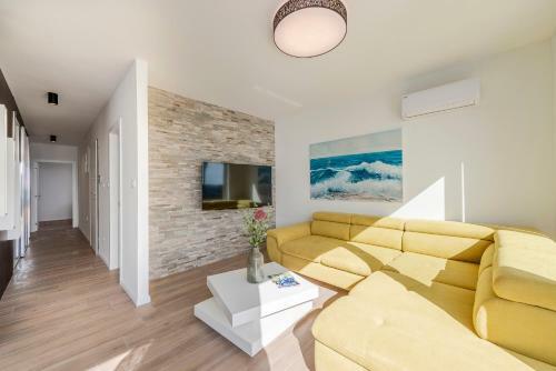 Apartamento Mediteran Luxury Penthouse With Jacuzzi
