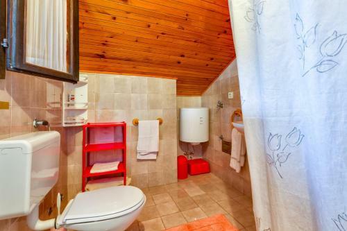 Hostal Apartments Nona, Mihola??ica