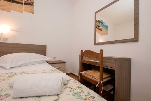 Paradise Apartments