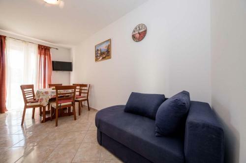 Paradise Apartments