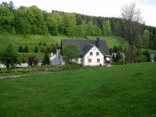 Hostal Die Oberlochm�hle Pension
