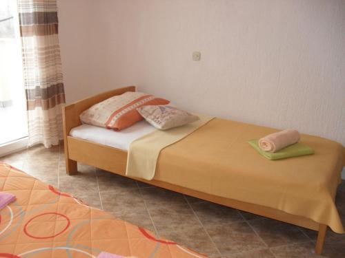 Apartment In Lopar With Balcony, Air Conditioning, Wifi 87-3