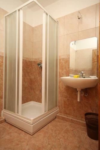 Hostal Rooms By The Sea Metajna, Pag - 6487