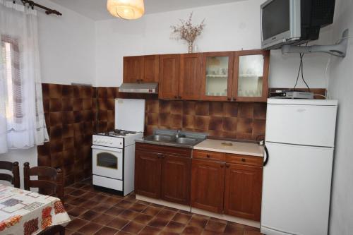 Apartments By The Sea Metajna, Pag - 6352