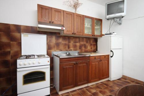 Apartments By The Sea Metajna, Pag - 6352