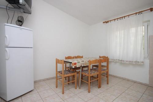 Apartments By The Sea Metajna, Pag - 6352