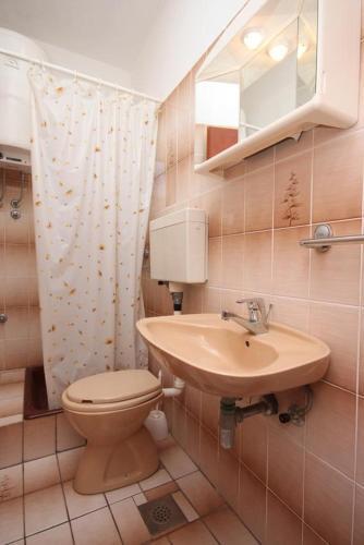Apartments By The Sea Metajna, Pag - 6352
