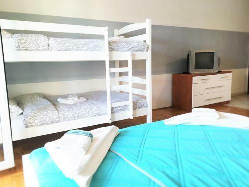 Apartments By The Sea Metajna, Pag - 6425