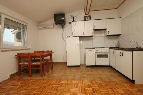 Apartments By The Sea Metajna, Pag - 6425
