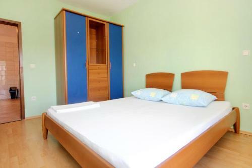 Apartments By The Sea Metajna, Pag - 6425
