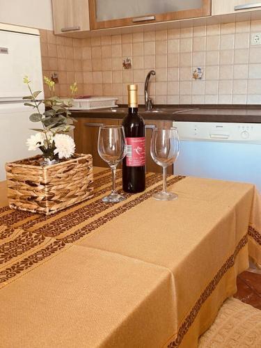 Apartment Metajna 527h