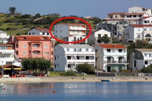 Apartment Metajna 527h